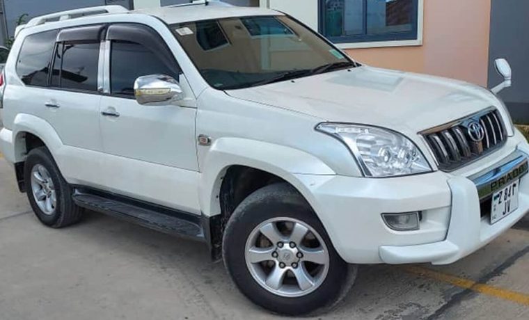 Toyota Landcruiser Prado (White Color)