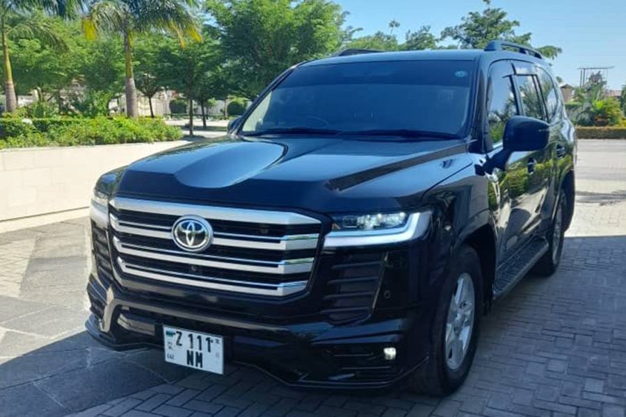 Toyota Landcruiser V8